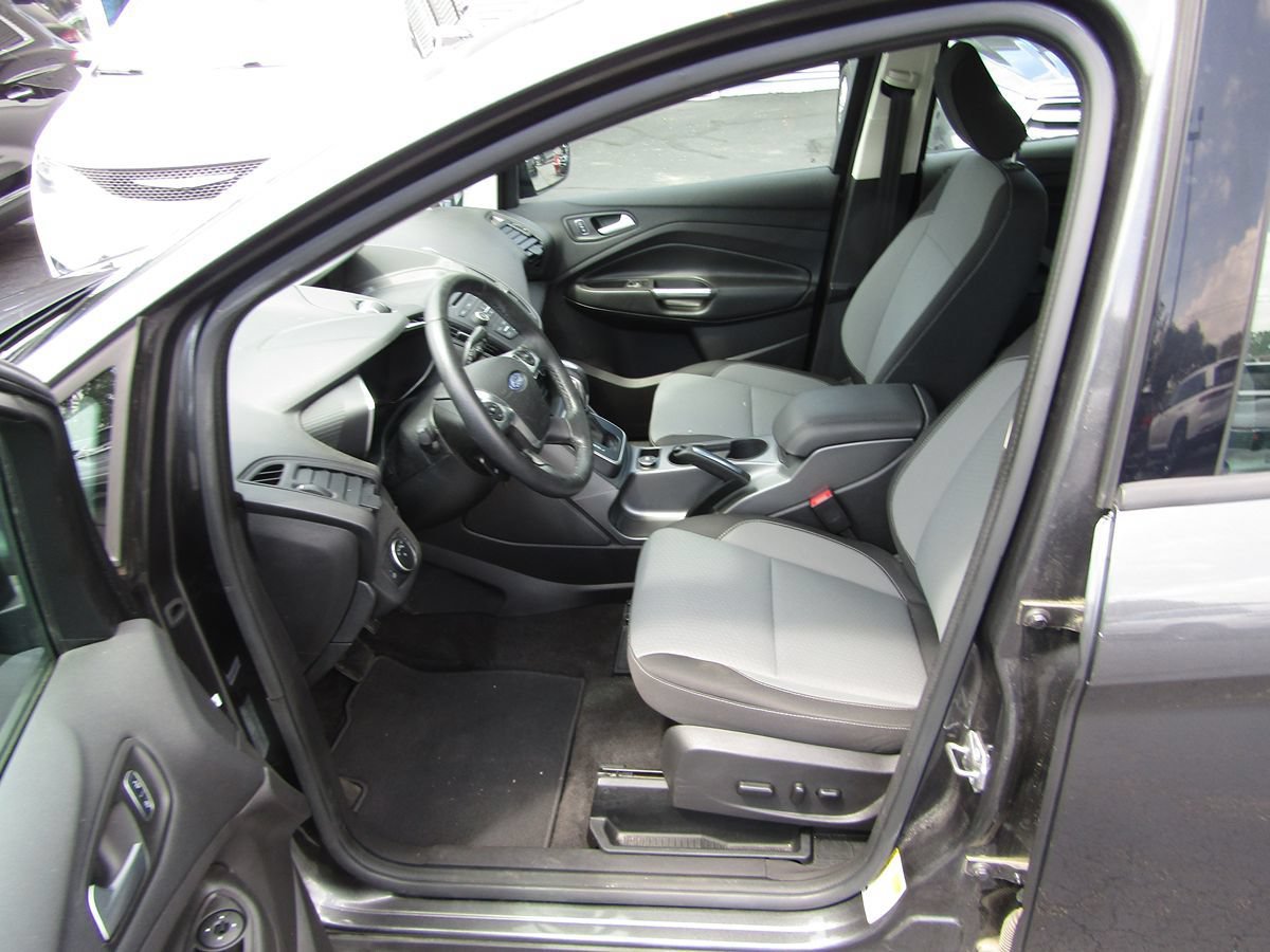 Used 2018 Ford C-MAX SE FWD image 4