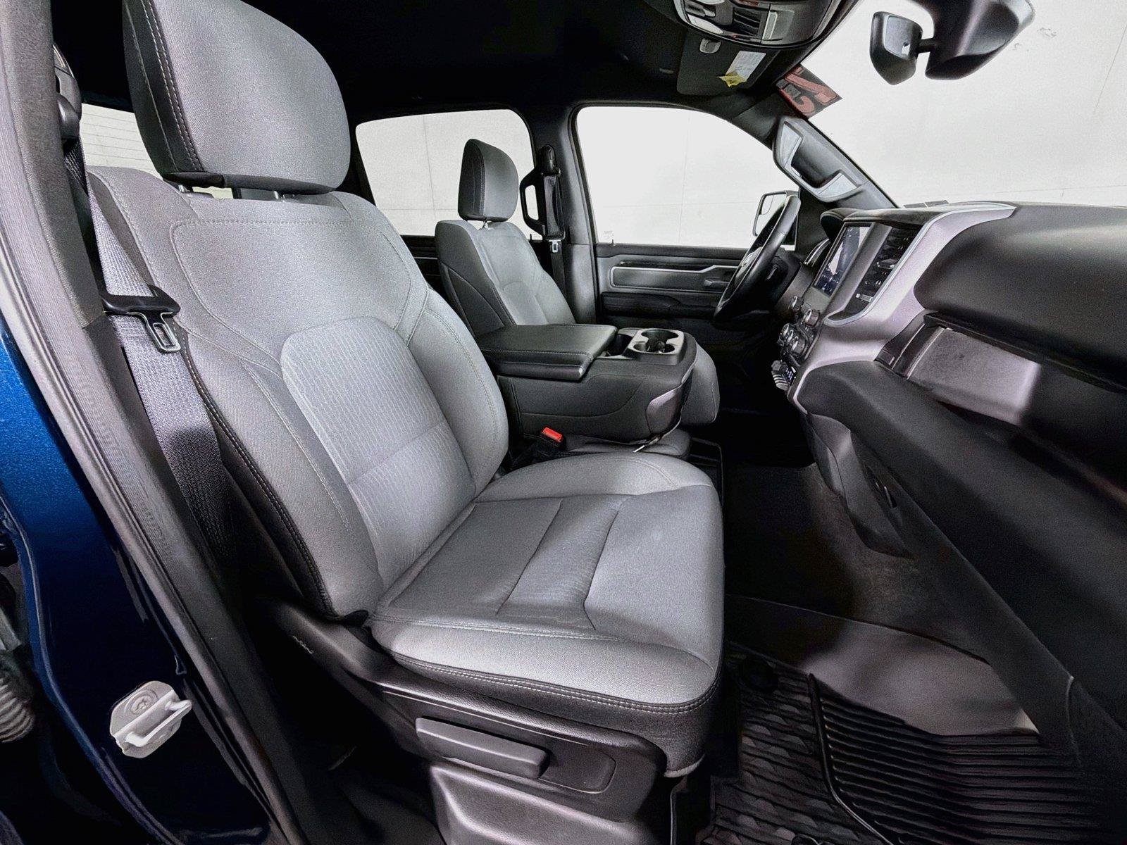 Used 2023 RAM 1500 Big Horn AWD/4WD image 30
