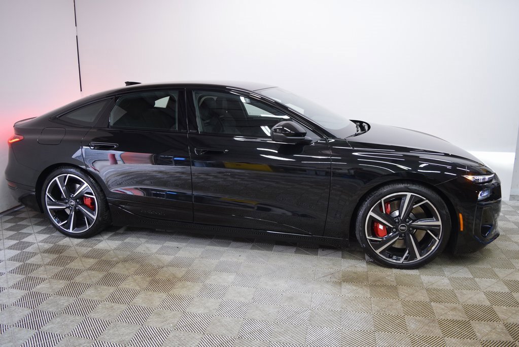 New 2025 Audi S6 e-tron Prestige image 2