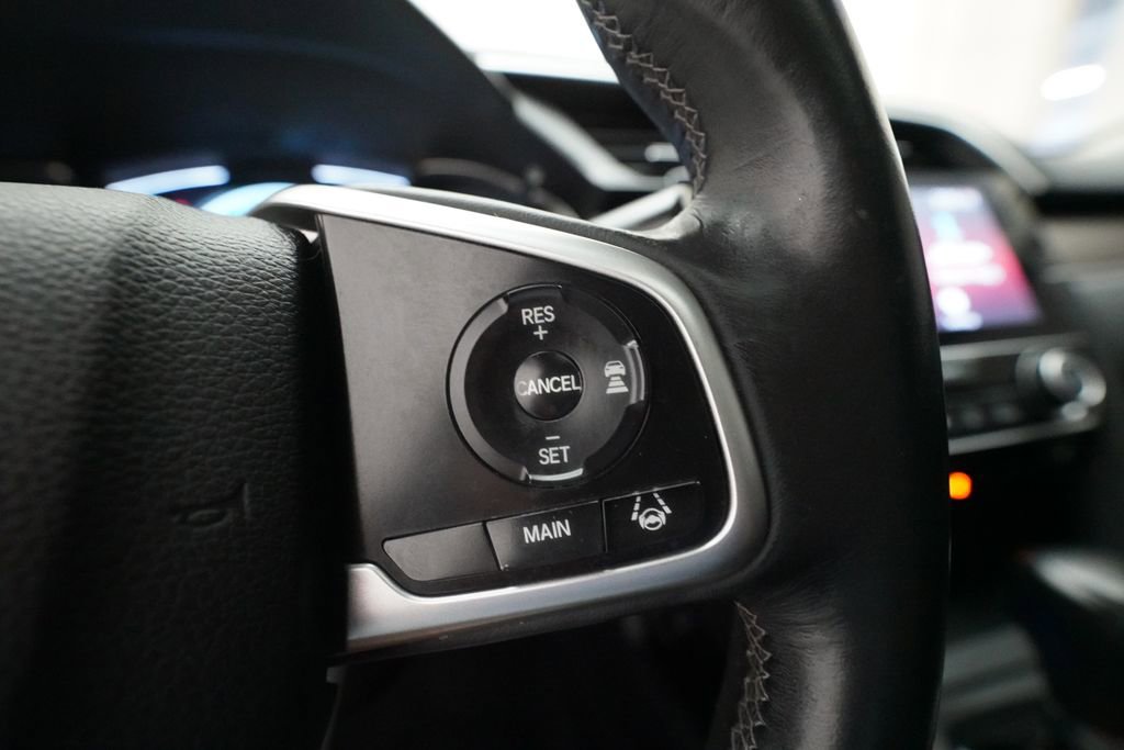 Used 2017 Honda Civic Touring image 18