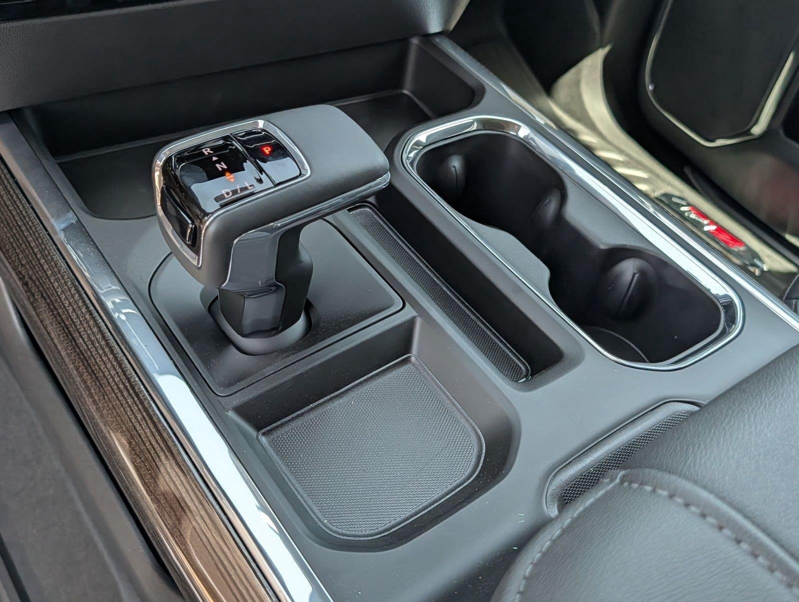 New 2026 Chevrolet Silverado 1500 LT w/ Z71 Off-Road Package AWD/4WD image 17