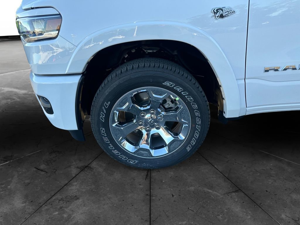 New 2026 RAM 1500 4x4 Crew Cab image 14