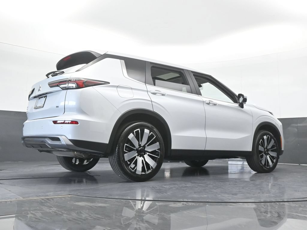New 2026 Mitsubishi Outlander SE FWD image 63