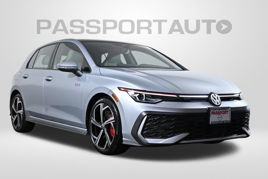 Used 2025 Volkswagen GTI SE FWD image 3