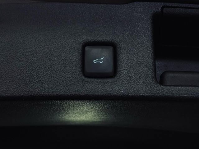 Used 2024 Ford Escape ST-Line image 13