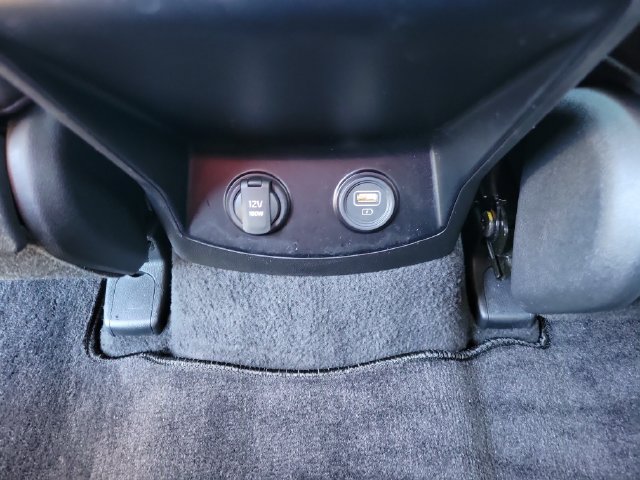 Used 2023 Kia Sorento S FWD image 17