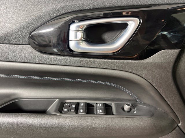 New 2026 Jeep Compass Latitude AWD/4WD image 24