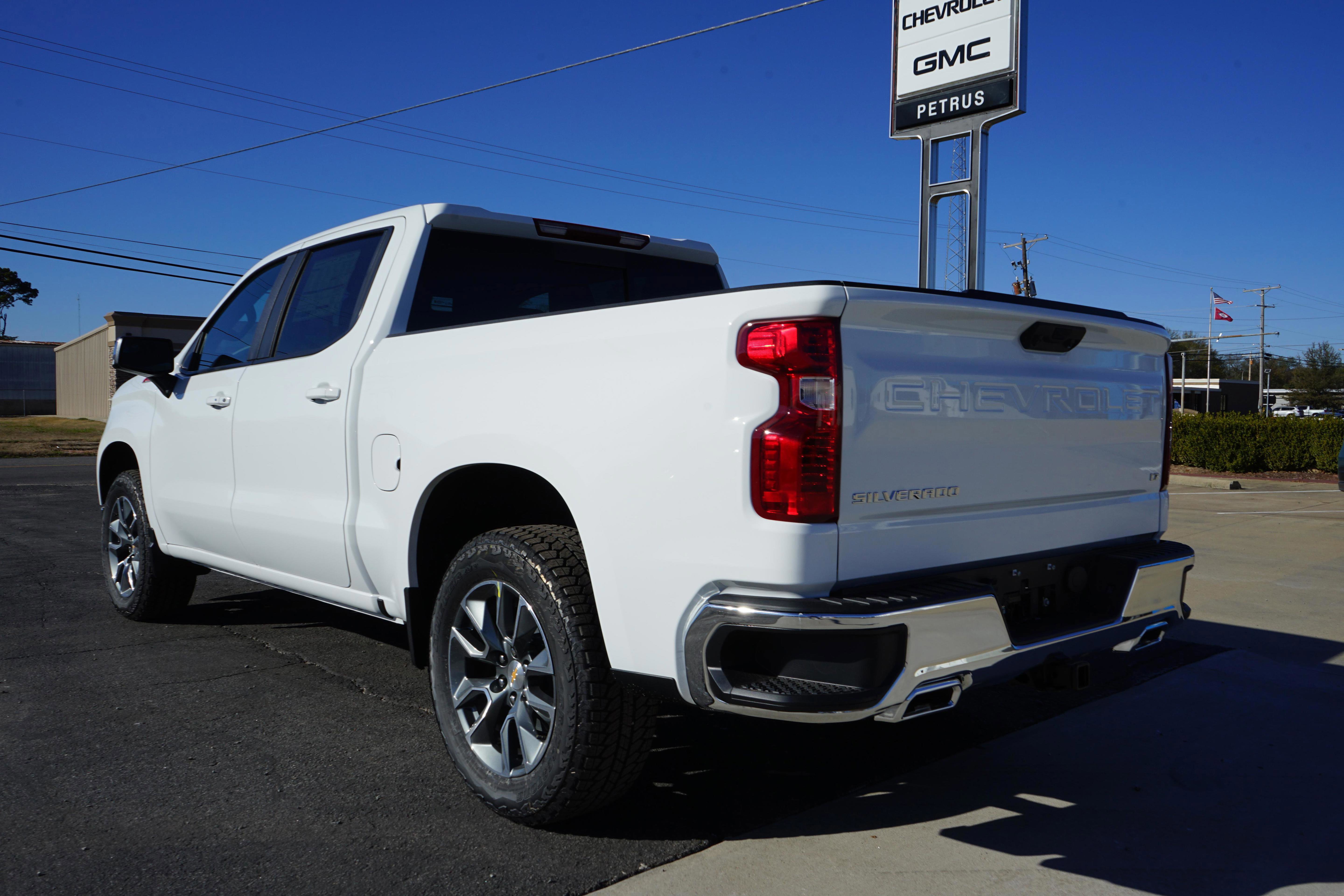New 2026 Chevrolet Silverado 1500 LT w/ All Star Edition Plus AWD/4WD image 3