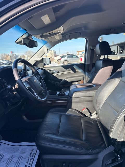 Used 2019 Chevrolet Suburban LT image 10