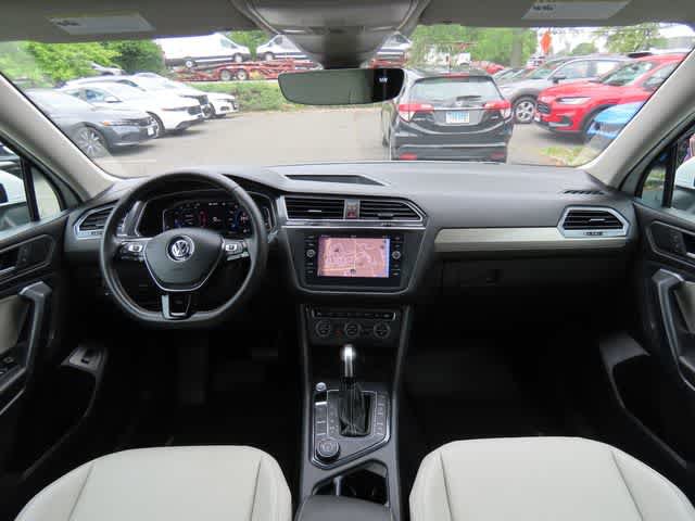 Used 2021 Volkswagen Tiguan SEL w/ 3rd Row Seat Package AWD/4WD image 20