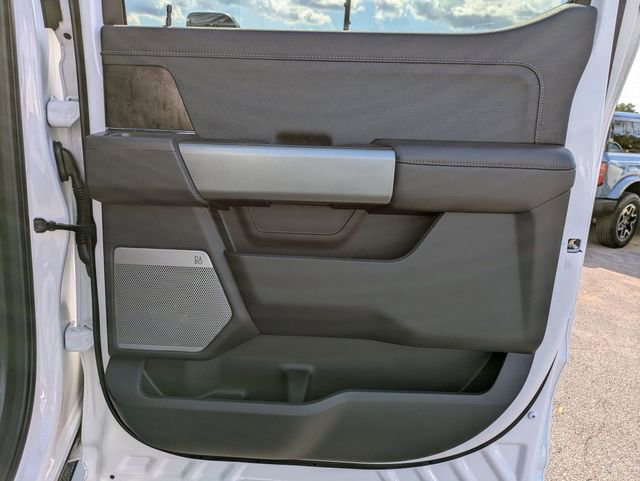 New 2025 Ford F250 Lariat w/ Lariat Ultimate Package image 40