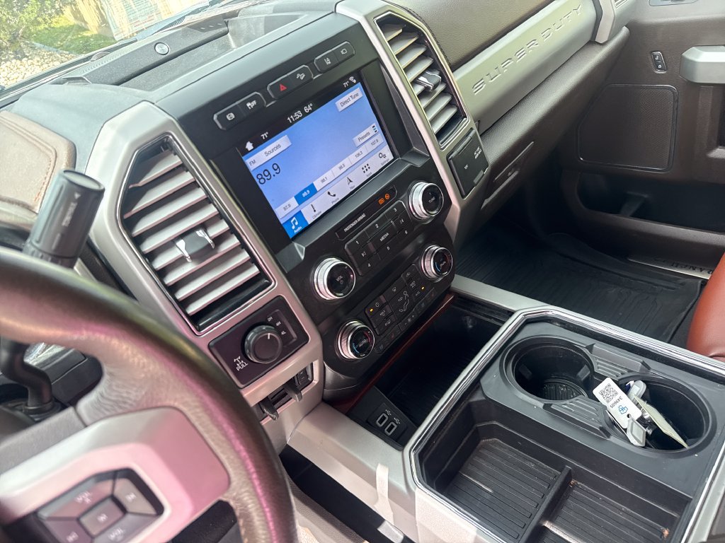 Used 2019 Ford F350 King Ranch w/ King Ranch Ultimate Package AWD/4WD image 16
