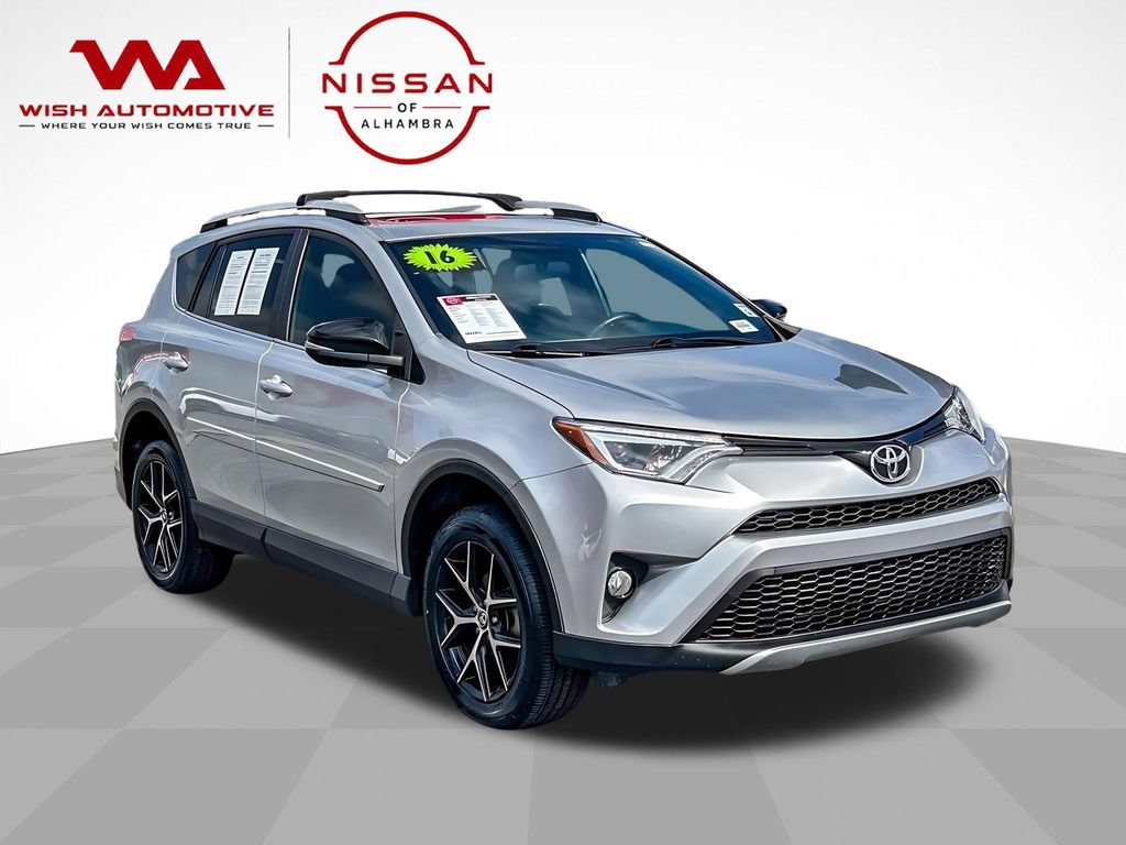 Used 2016 Toyota RAV4 SE FWD image 4