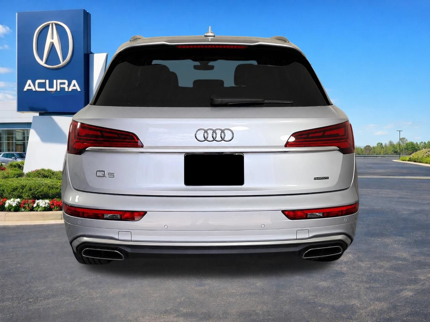 Used 2023 Audi Q5 2.0T Premium Plus w/ Premium Plus Package AWD/4WD image 5