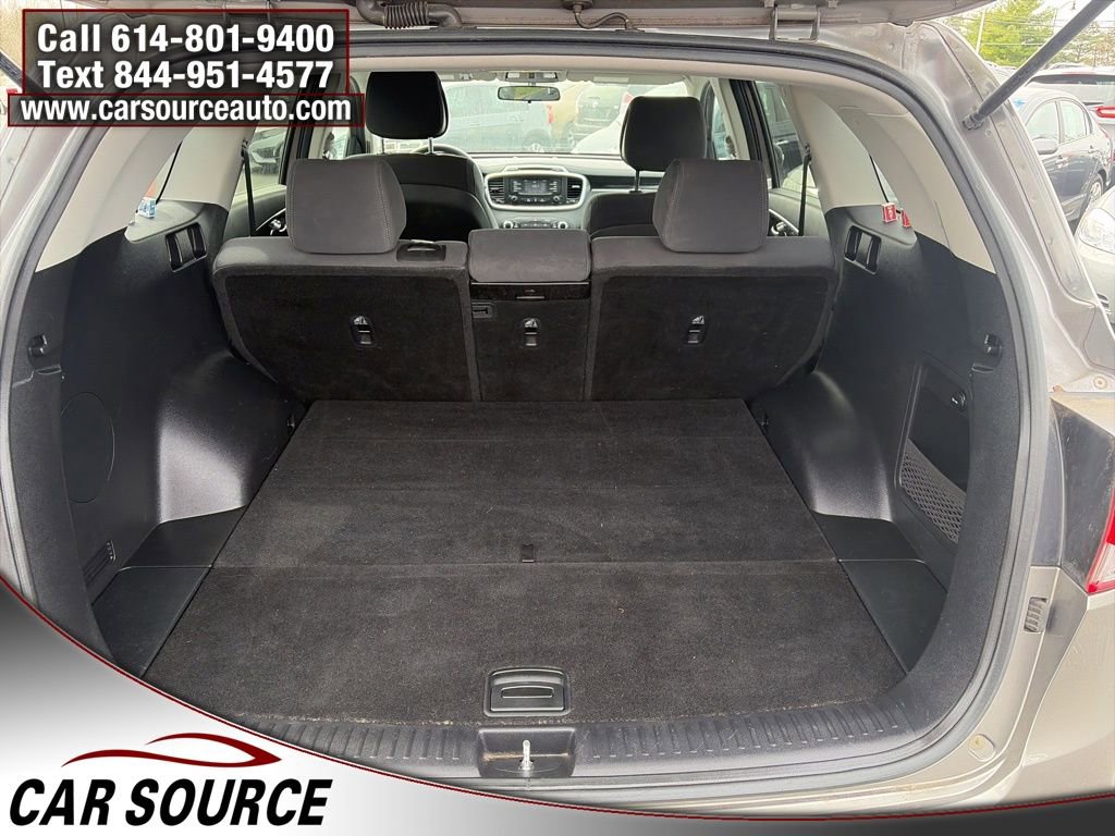 Used 2016 Kia Sorento LX image 7