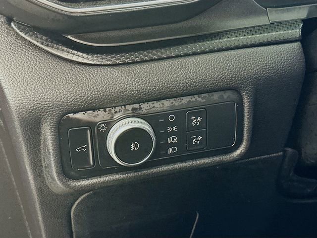 Used 2020 Ford Explorer ST w/ ST Street Pack image 11