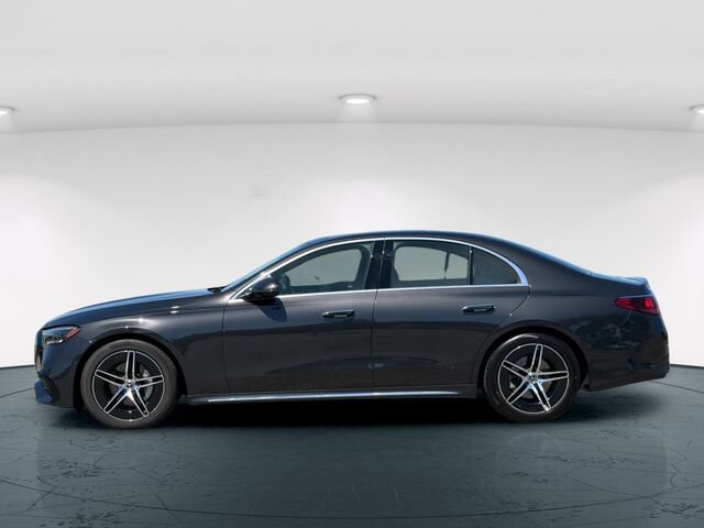 Certified 2026 Mercedes-Benz E 350 4MATIC Sedan image 4