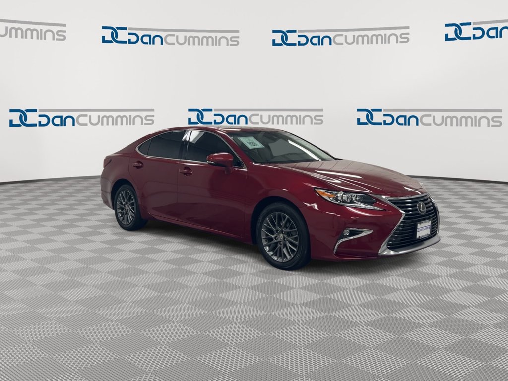 Used 2018 Lexus ES 350 w/ Navigation System Package FWD image 2