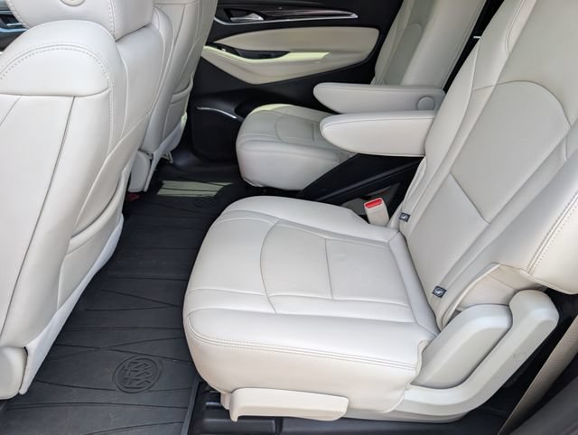 Used 2023 Buick Enclave Essence FWD image 28