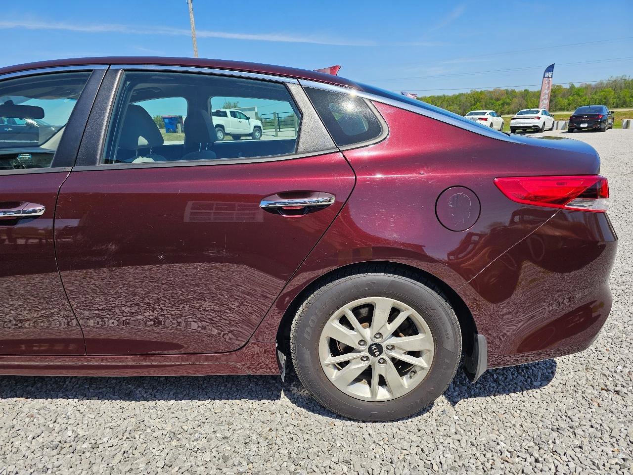 Used 2018 Kia Optima LX w/ Convenience Package FWD image 5