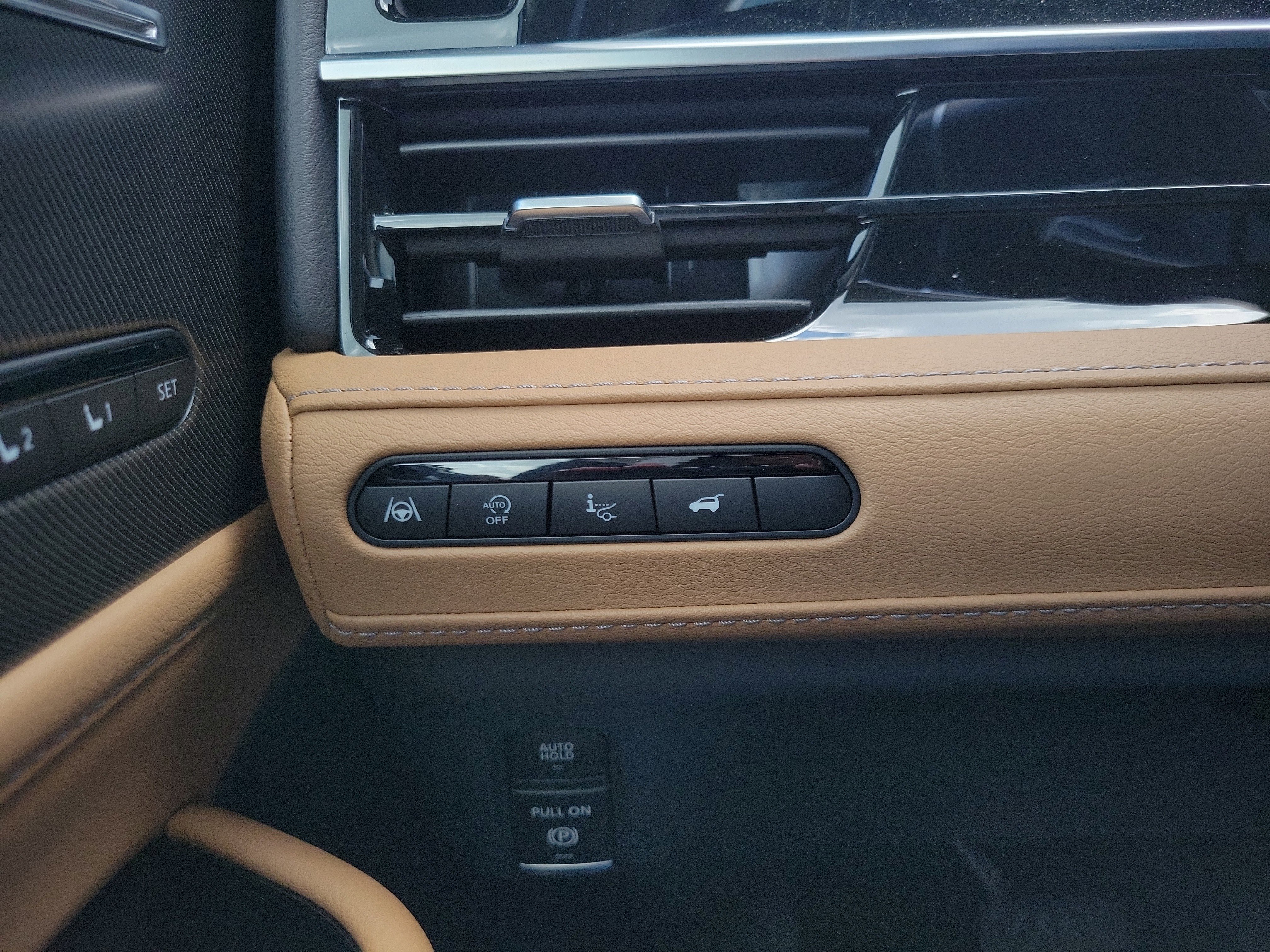 New 2026 INFINITI QX80 Luxe image 29