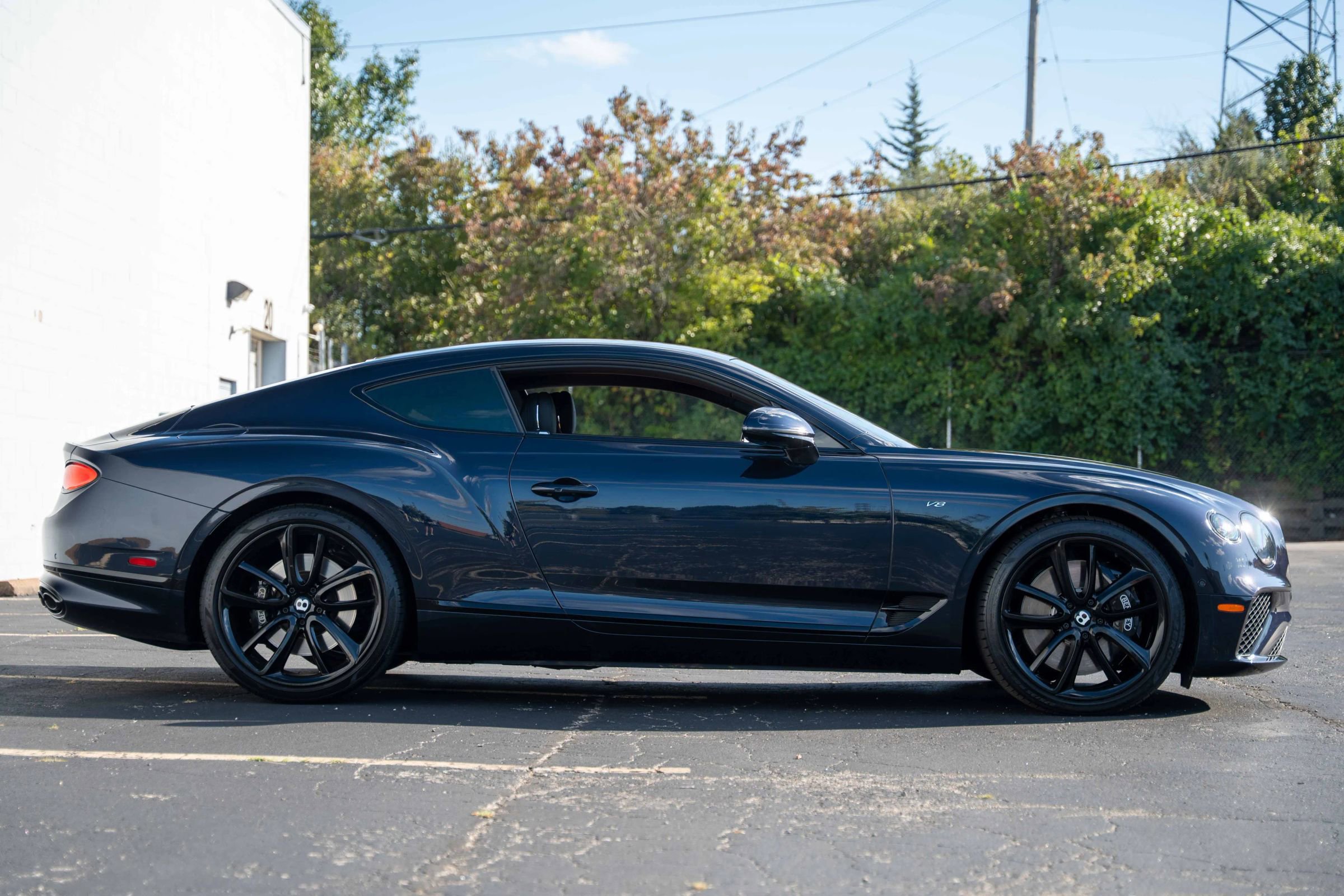 Used 2020 Bentley Continental GT V8 image 9