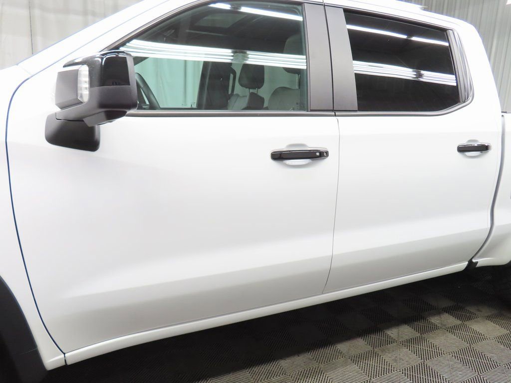 Used 2023 Chevrolet Silverado 1500 ZR2 image 50