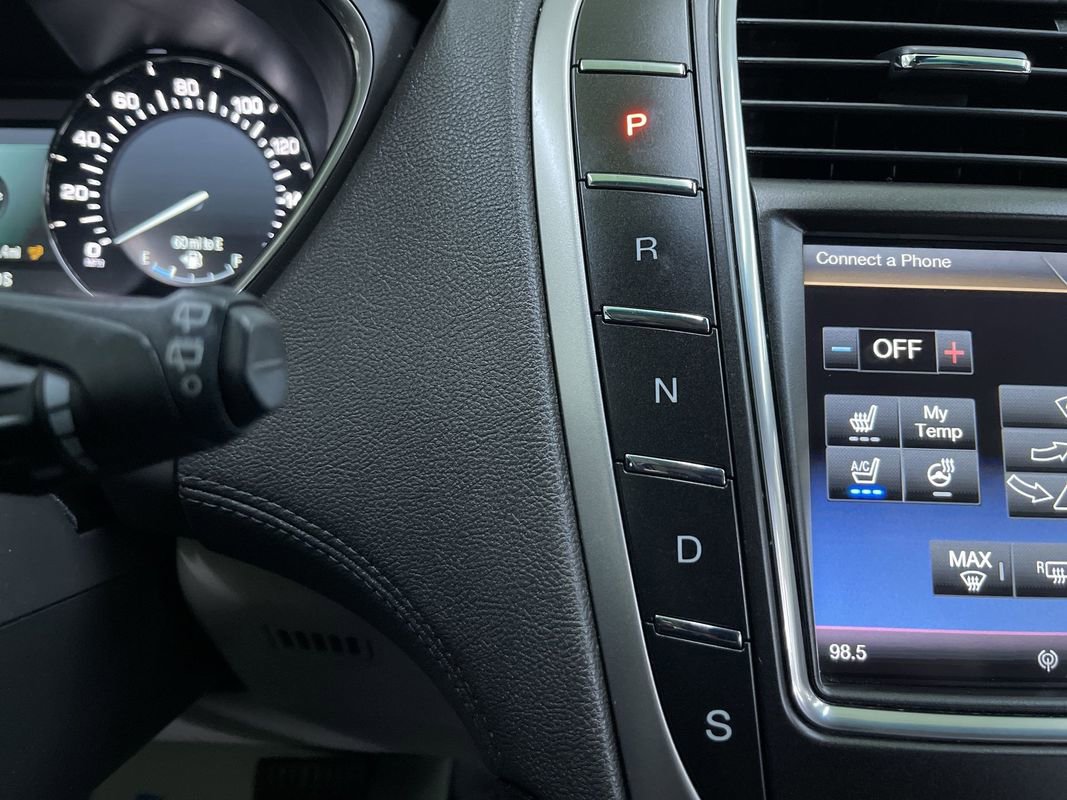 Used 2016 Lincoln MKX Reserve image 25