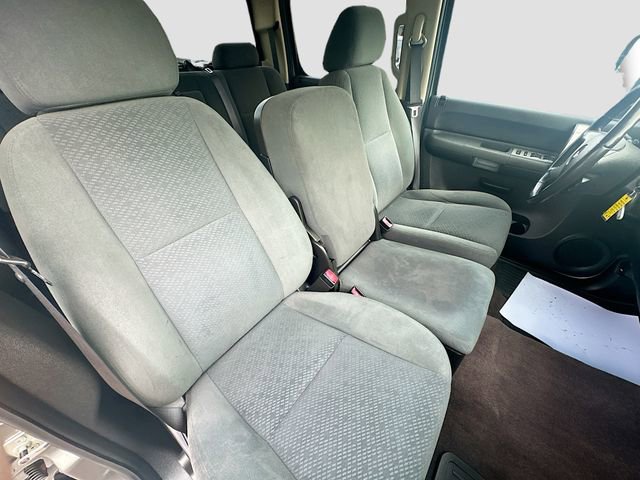 Used 2008 Chevrolet Silverado 3500 LT AWD/4WD image 26
