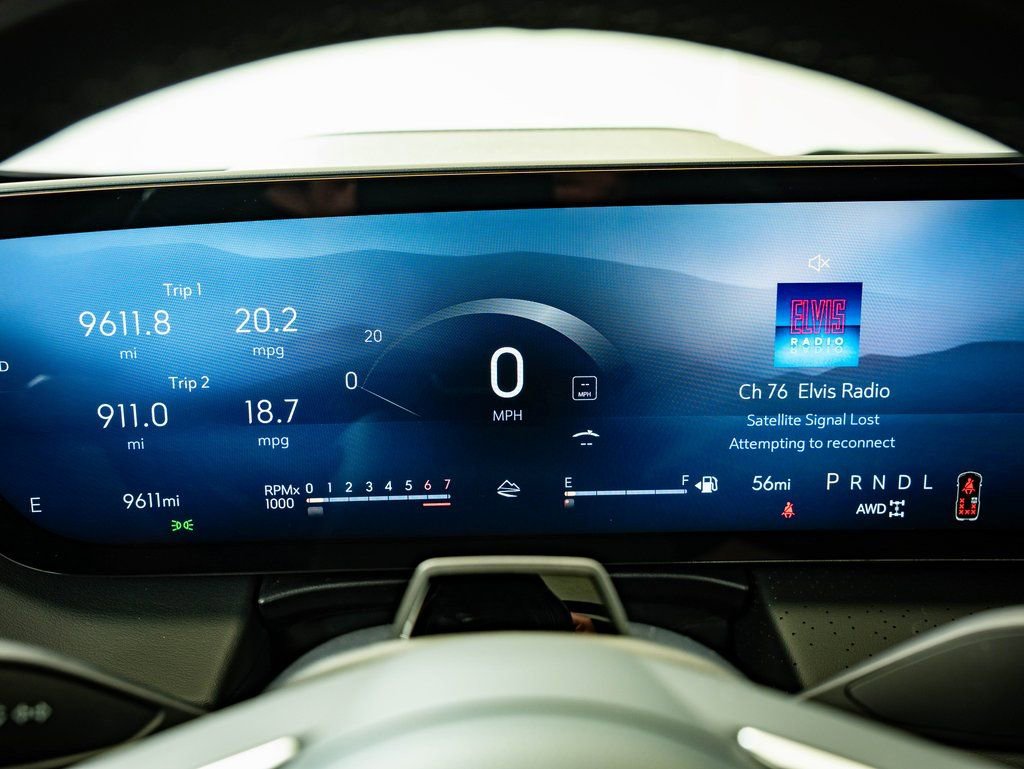 Used 2025 Buick Enclave Avenir w/ Super Cruise Package image 35