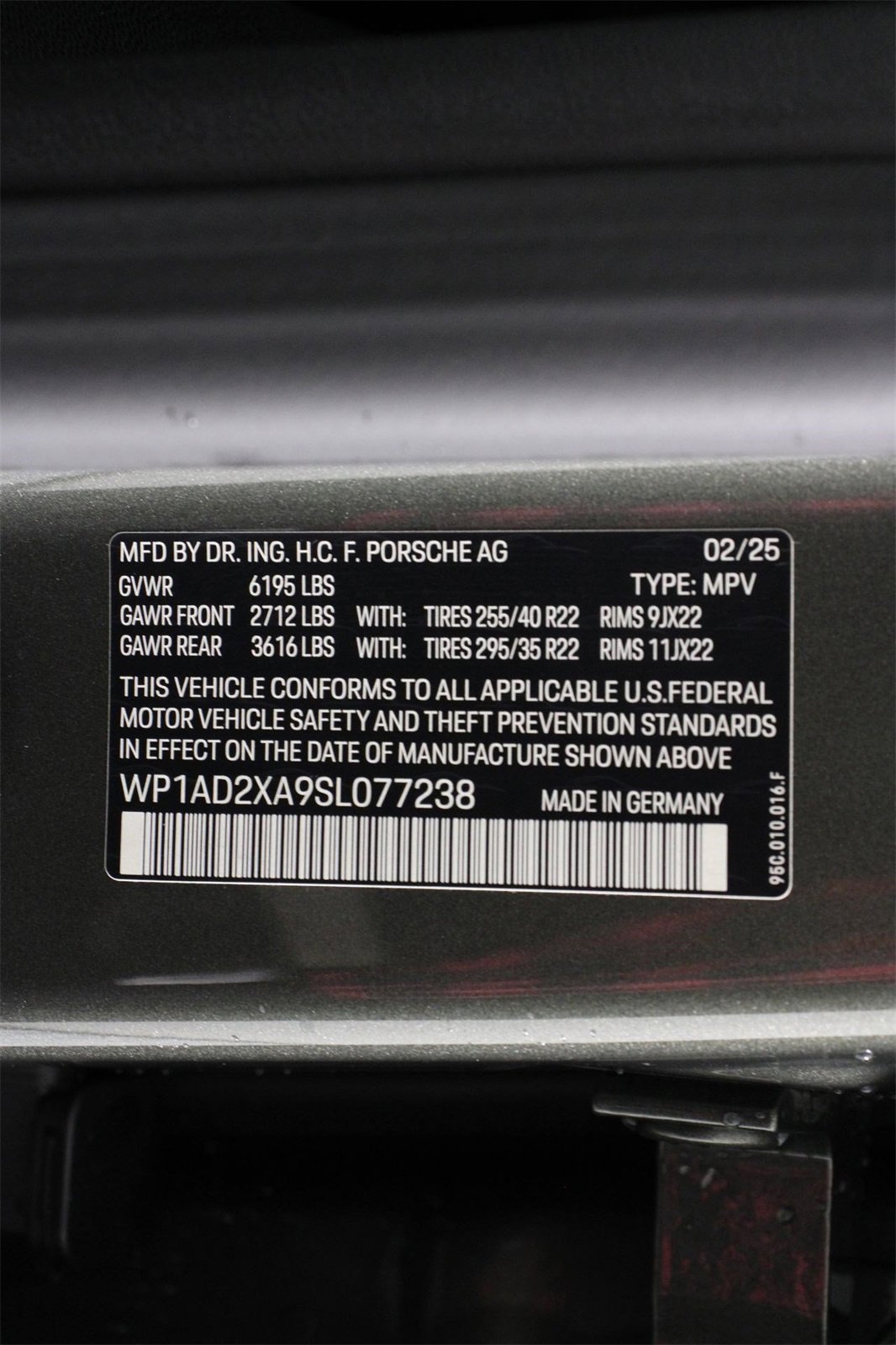 Used 2025 Porsche Macan Electric image 19