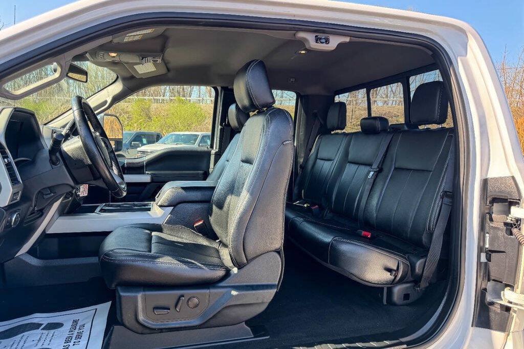 Used 2021 Ford F350 Lariat w/ Chrome Package AWD/4WD image 23