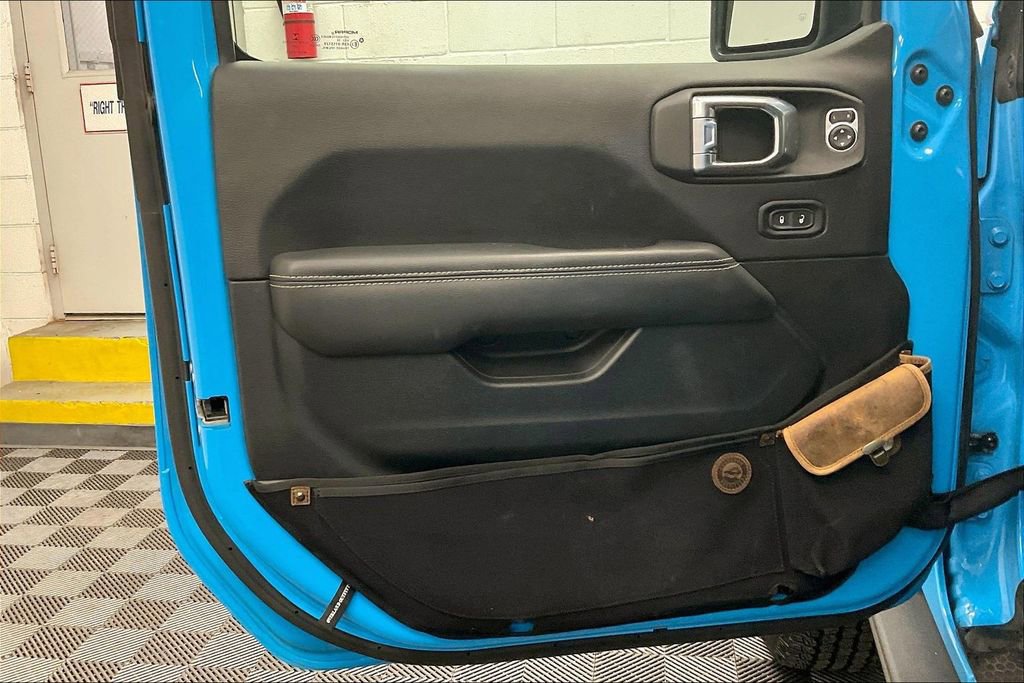 Used 2021 Jeep Wrangler Unlimited Sahara w/ Safety Group image 19