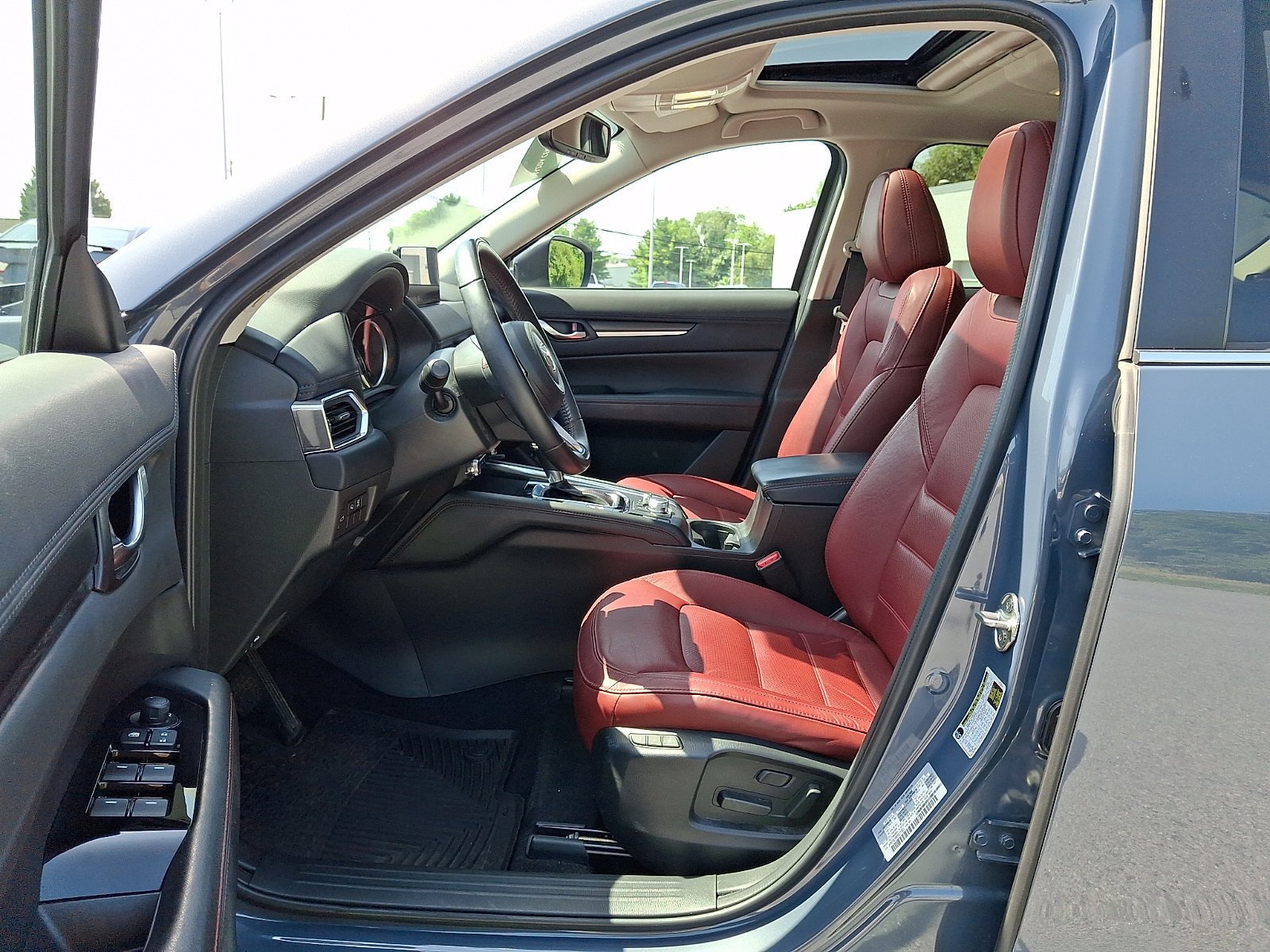 Certified 2023 MAZDA CX-5 Carbon Edition AWD/4WD image 14