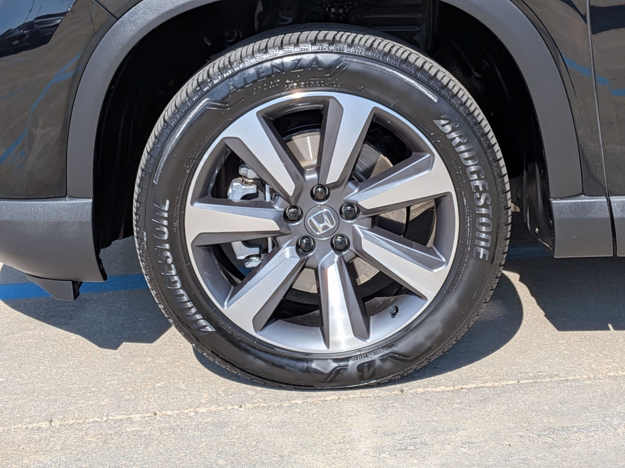 Certified 2025 Honda Pilot Elite image 35