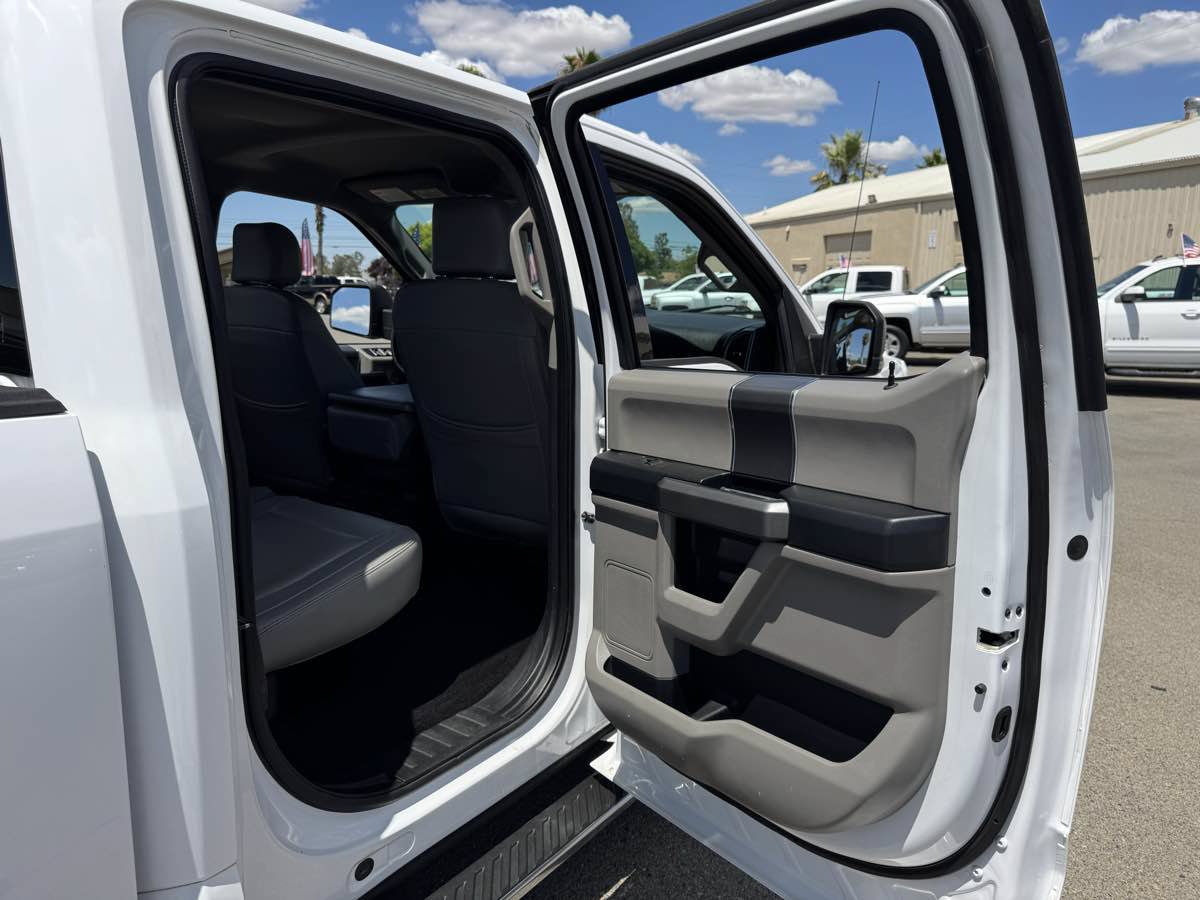 Used 2017 Ford F150 XLT AWD/4WD image 18