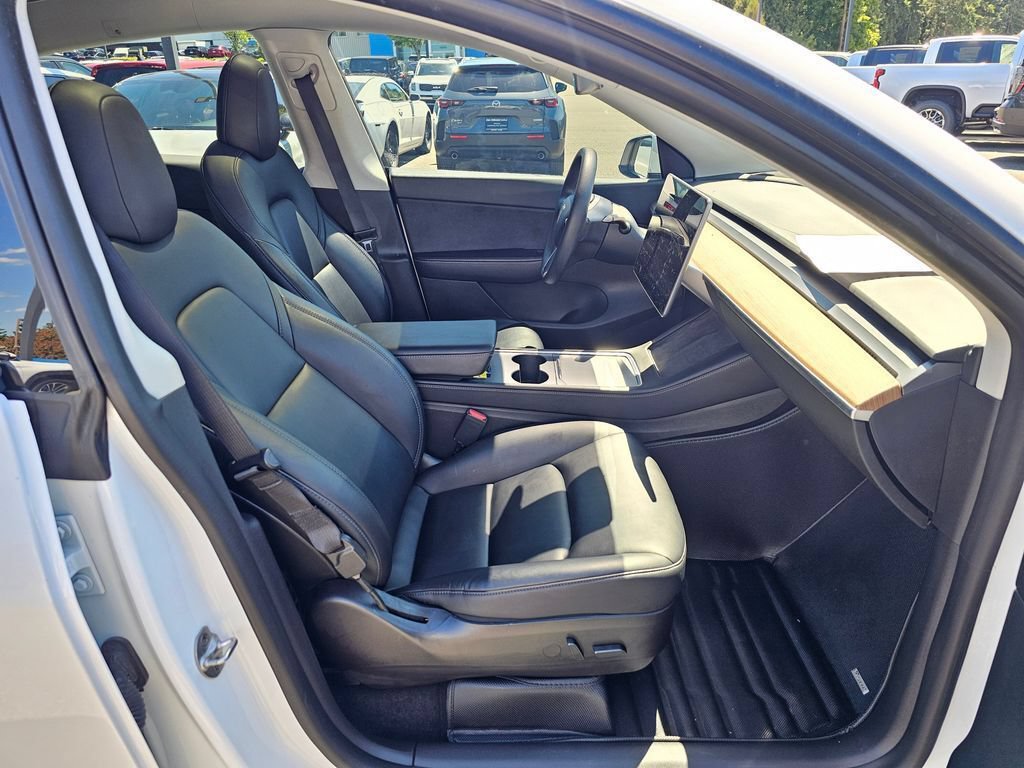 Used 2022 Tesla Model Y Performance AWD/4WD image 28