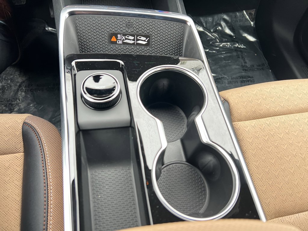 New 2026 Chevrolet Equinox ACTIV w/ Convenience Package III image 18