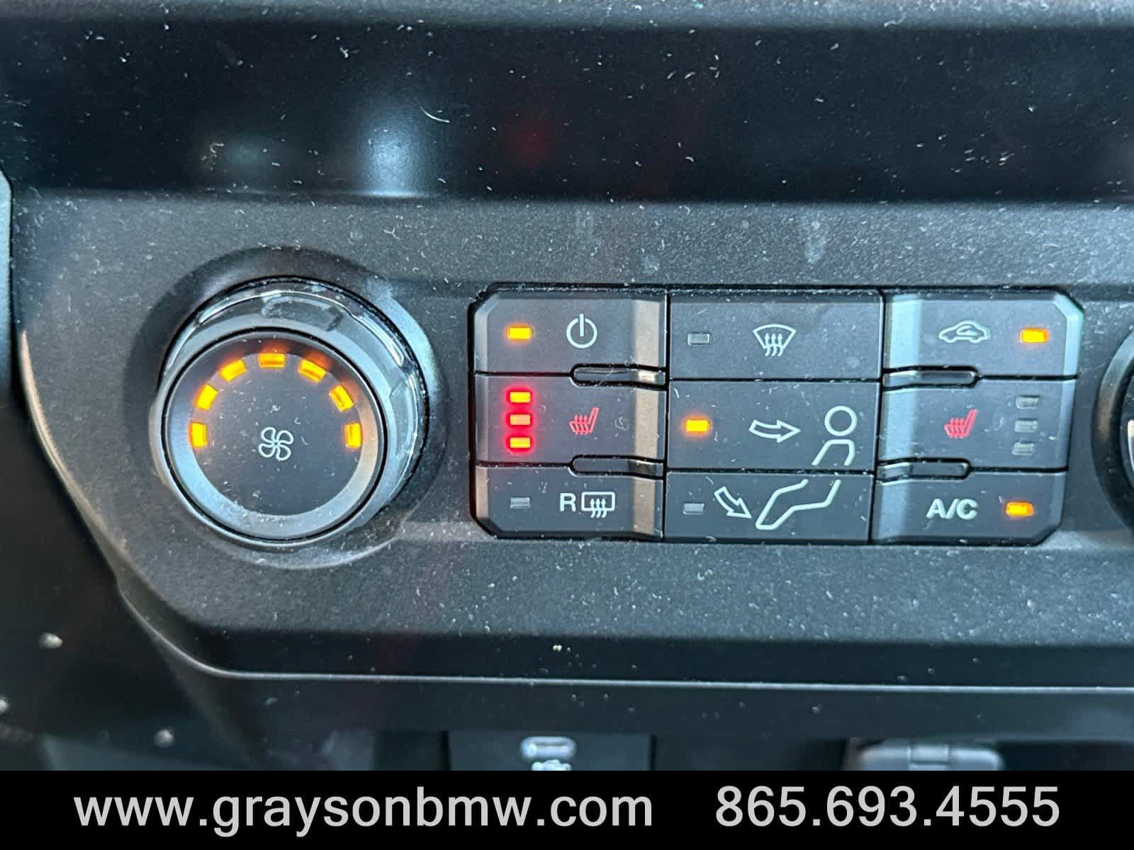 Used 2022 Ford F250 XLT w/ XLT Premium Package AWD/4WD image 25