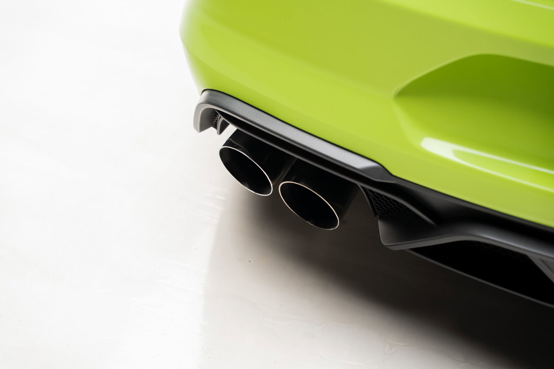 Used 2020 Ford Mustang Shelby GT500 w/ Technology Package image 34