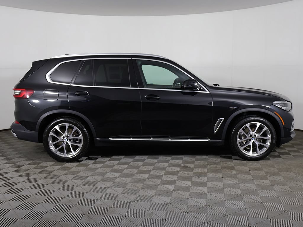 Used 2023 BMW X5 xDrive40i w/ Premium Package AWD/4WD image 19