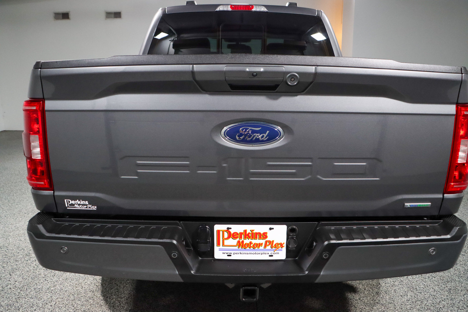 Used 2023 Ford F150 XLT w/ Equipment Group 302A High AWD/4WD image 9