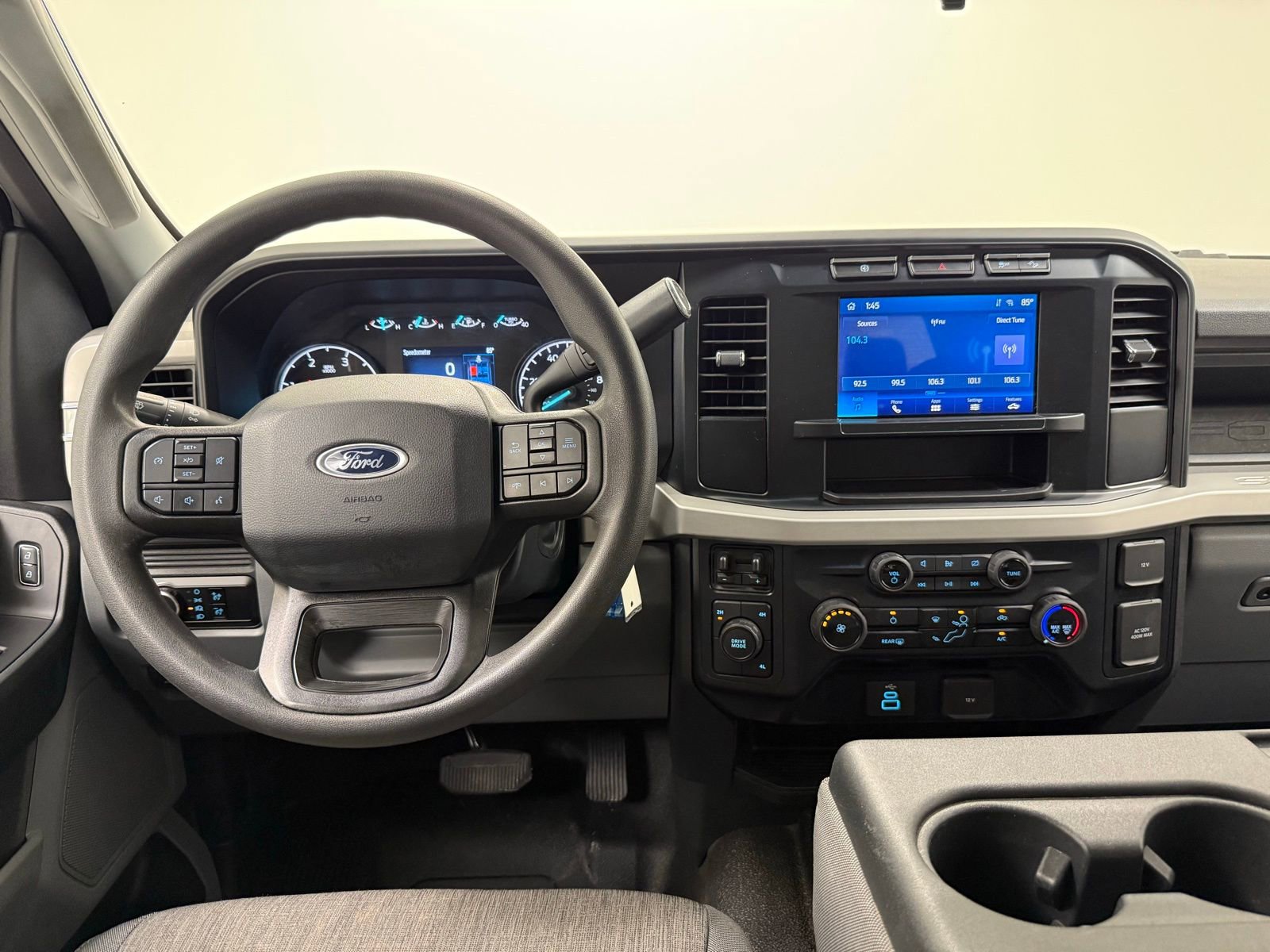 Used 2023 Ford F350 XL w/ FX4 Off-Road Package image 26