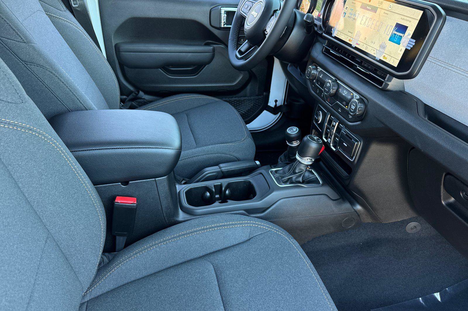 New 2026 Jeep Gladiator Sport image 12