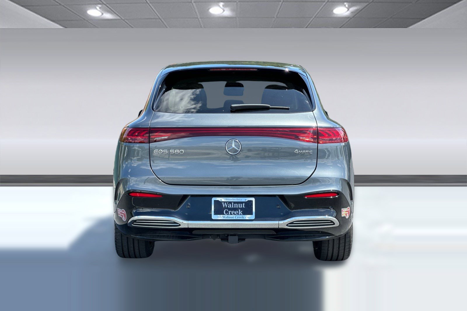 Used 2023 Mercedes-Benz EQS 580 4MATIC SUV image 9