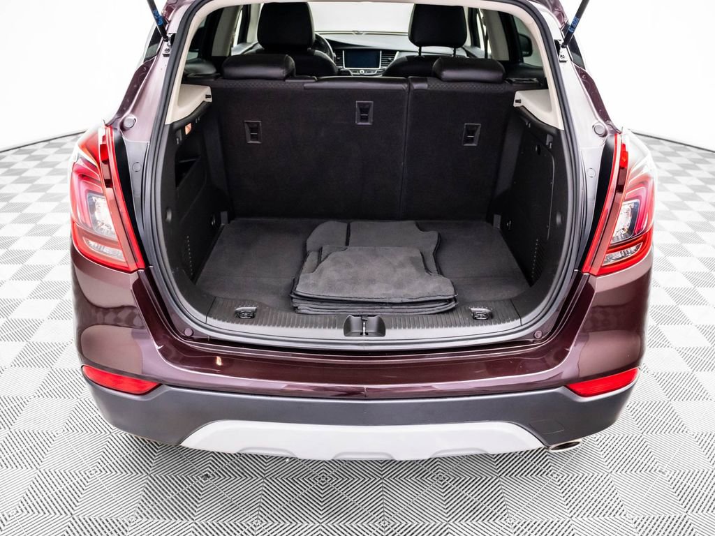 Used 2018 Buick Encore Sport Touring image 30