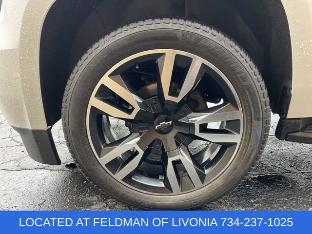 Certified 2019 Chevrolet Tahoe LS w/ All-Season Package image 30
