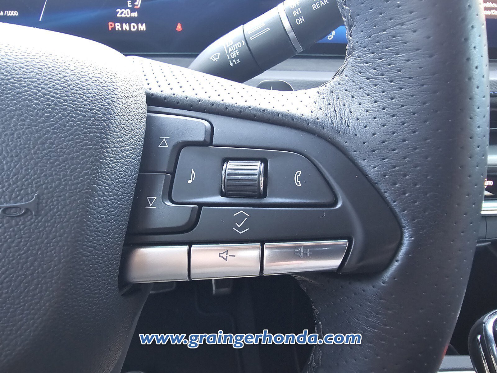 Used 2024 Cadillac XT4 Sport image 20