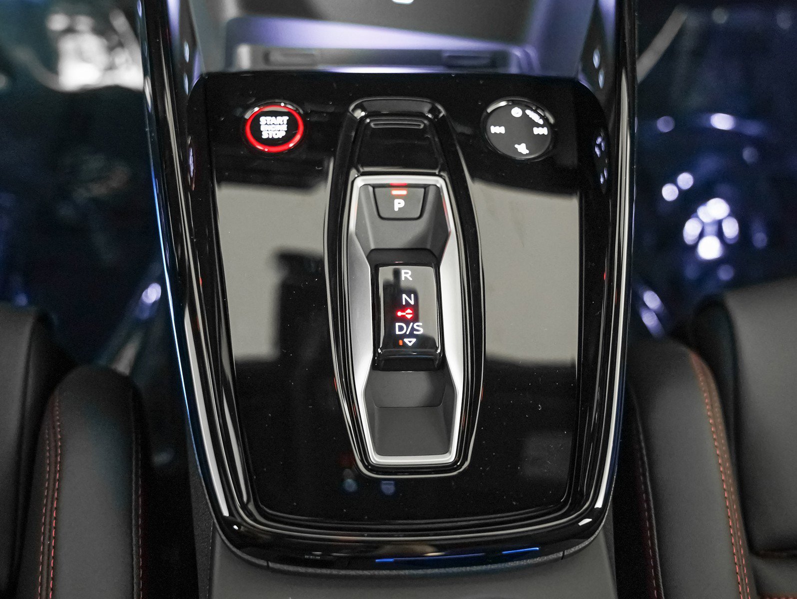 New 2026 Audi RS 3 image 18