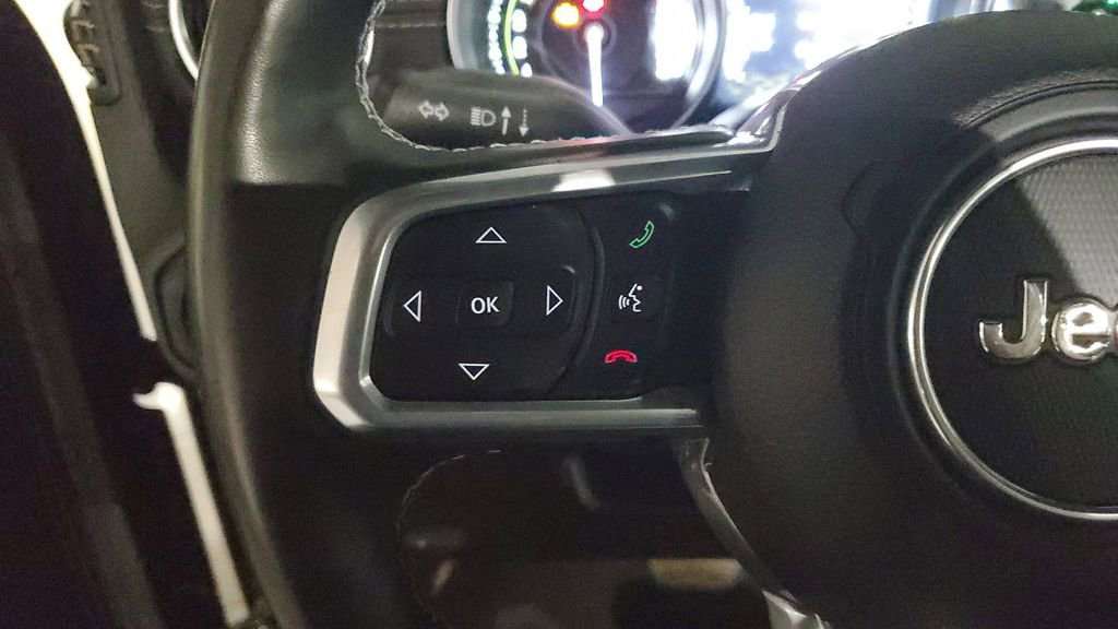 Used 2022 Jeep Wrangler Unlimited Sahara w/ Cold Weather Group image 31